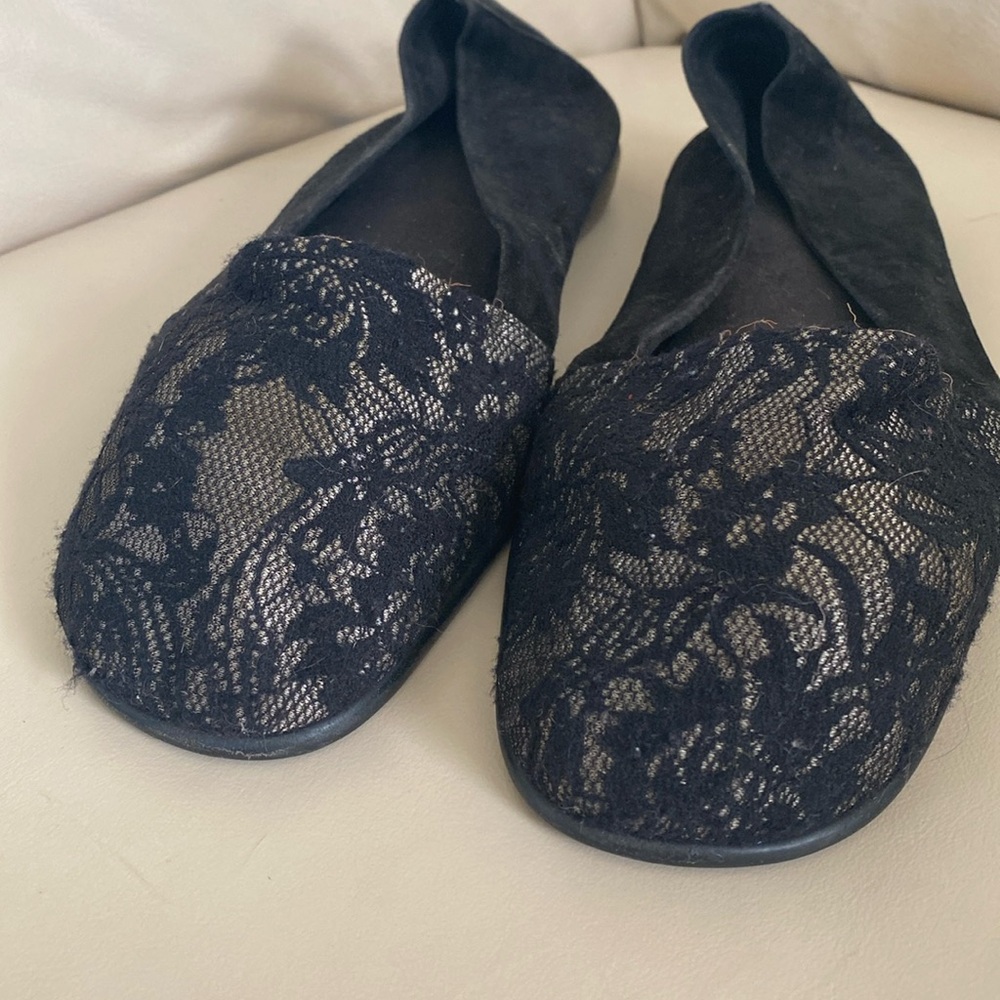 Flat shoes black and grey spots on upper. Size 9